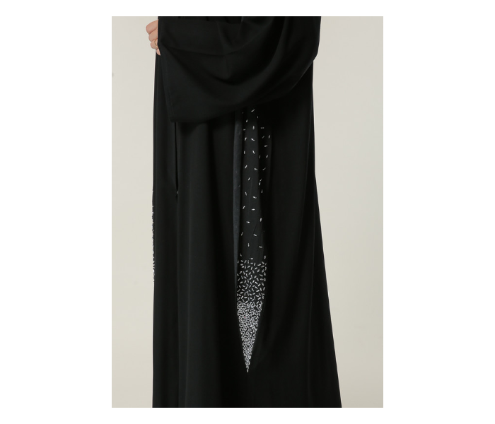 Moistreet Extra Large Black Abaya with Handwork on Twin Panels - Zoom Image 4