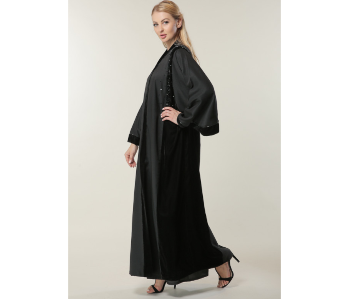 Moistreet Double Extra Large Black Abaya with Abstract Handwork - Zoom Image 2