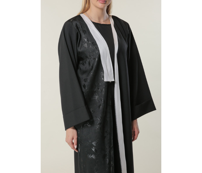 Moistreet Medium Black Abaya with Jaquard Panel - Zoom Image 3