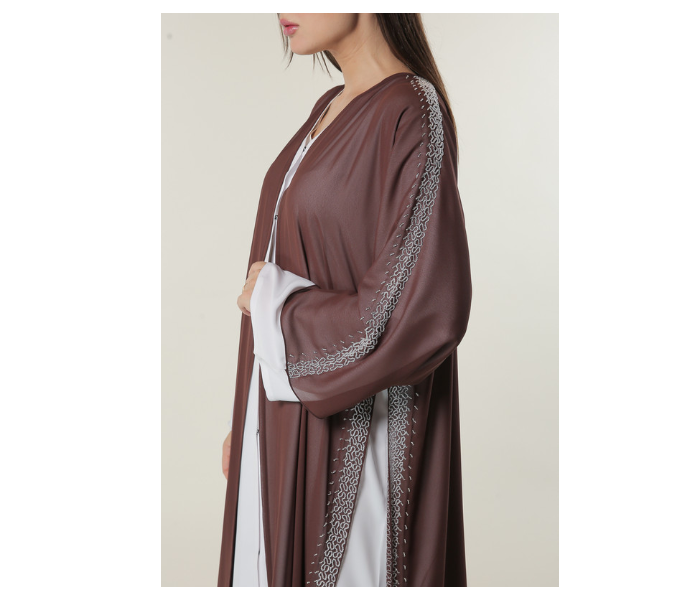 Moistreet Large White and Brown Hand Embroidered Abaya - Zoom Image 3