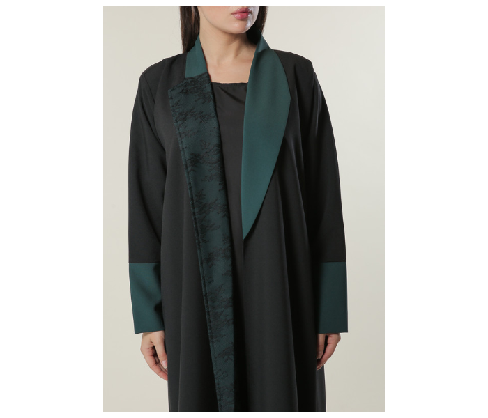 Moistreet Double XL Black Abaya with Contrast Panels Overlaid with Net Lace - Zoom Image 3