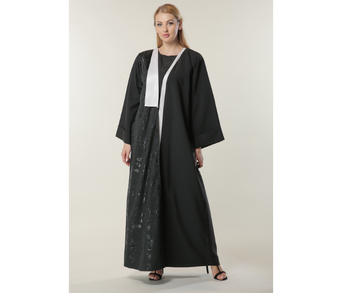 Moistreet Large Black Abaya with Jaquard Panel - Zoom Image 4