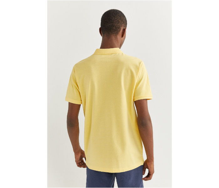 Springfield SS20 Basic Solid Slim Fit Polo T-Shirt X-Large For Men - Yellow - Zoom Image 3