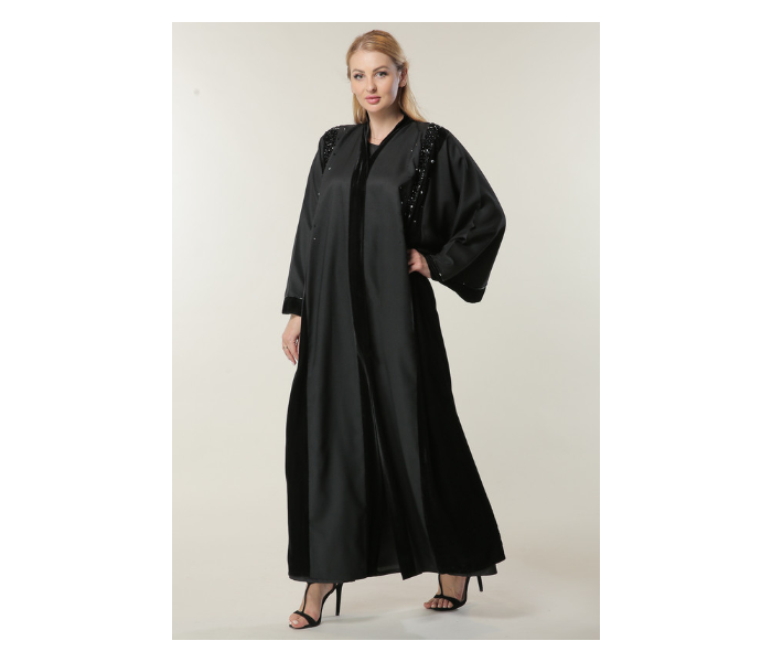 Moistreet Small Black Abaya with Abstract Handwork - Zoom Image 1