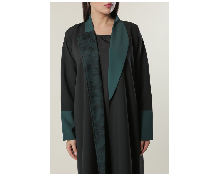 Moistreet Large Black Abaya with Contrast Panels Overlaid with Net Lace - Zoom Image 3