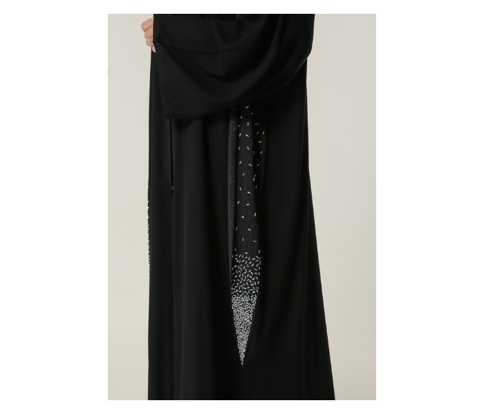 Moistreet Medium Black Abaya with Handwork on Twin Panels - Zoom Image 4