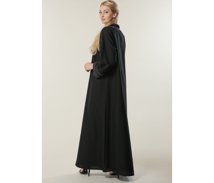 Moistreet Double XL Black Abaya with Pleated Collar and Hand Embroidery - Zoom Image 3