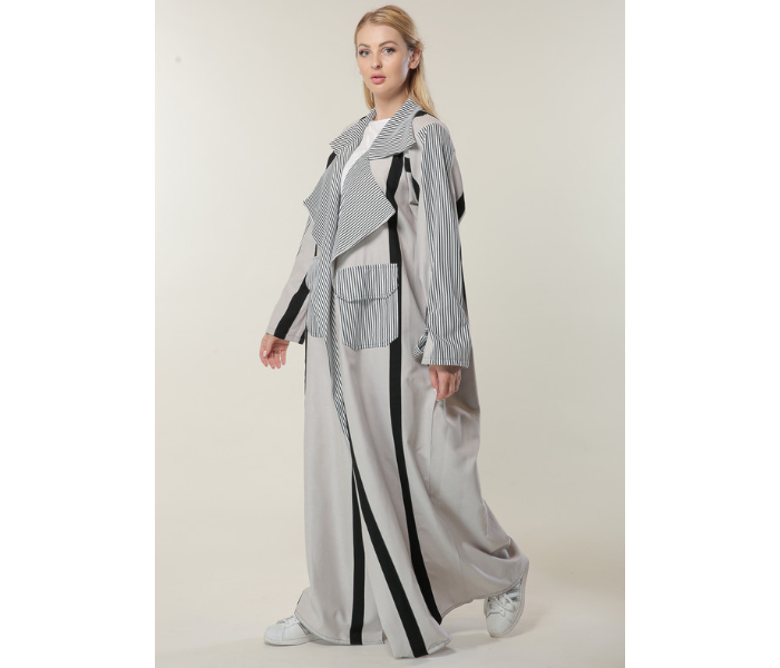 Moistreet Extra Large Black and White stripes Casual Abaya - Zoom Image 2