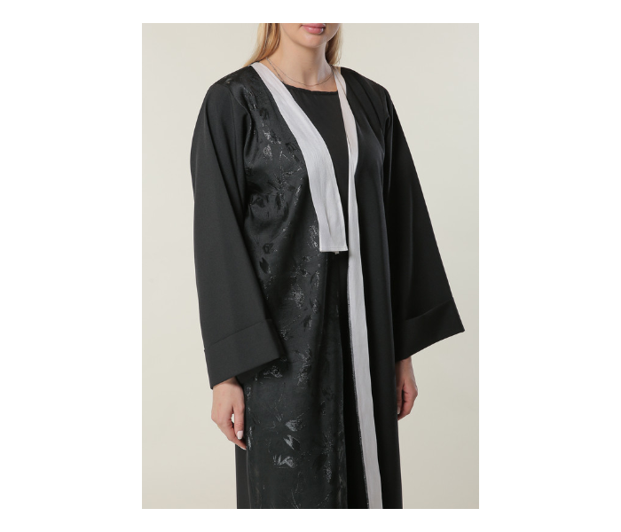 Moistreet Extra Small Black Abaya with Jaquard Panel - Zoom Image 3