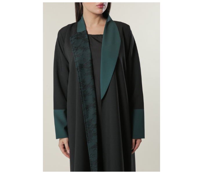 Moistreet Medium Black Abaya with Contrast Panels Overlaid with Net Lace - Zoom Image 2