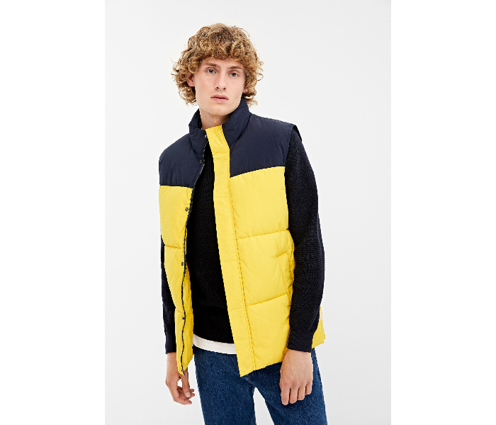 Springfield AW19 Nylon Sport Jacket Large For Men - Yellow - Zoom Image 1