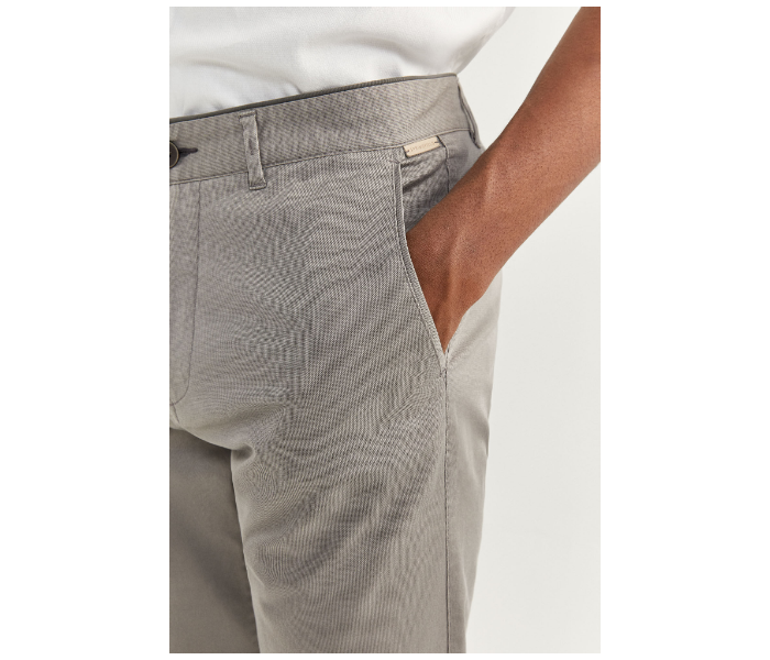 Springfield SS20 Sport Trouser Solid Chinos EU 40 For Men - Ash Grey - Zoom Image 3