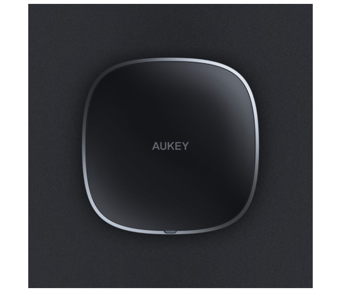 Aukey Q6G 10W Graphite Wireless Fast Charger USB C - Black - Zoom Image 4