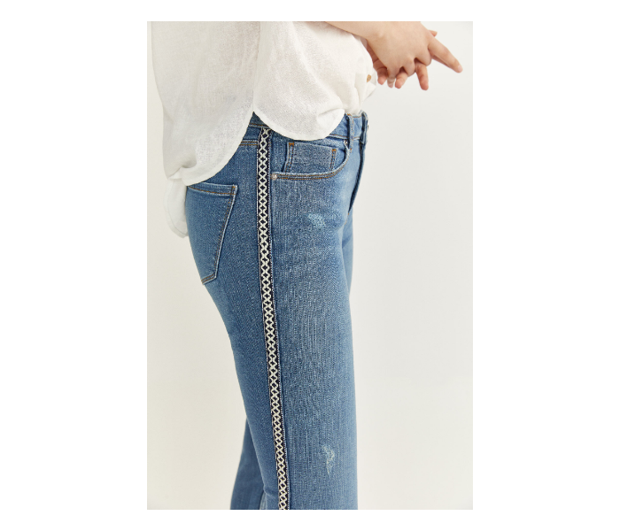 Springfield SS20 Fancy Denim Jeans EU 44 For Women - Blue and White - Zoom Image 2