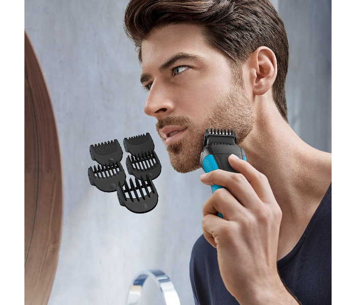 Braun 3000BT Wet and Dry Shaver with Trimmer Head - Blue - Zoom Image 3