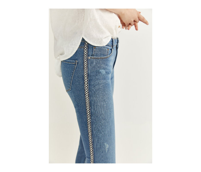 Springfield SS20 Fancy Denim Jeans EU 42 For Women - Blue and White - Zoom Image 2