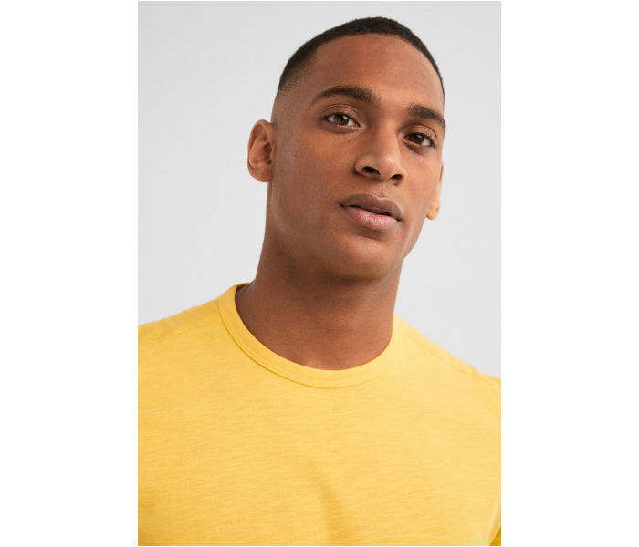 Springfield SS19 Basic T-Shirt Medium - Yellow - Zoom Image 2