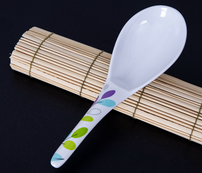 Royalford RF7392 Leaf Design Melamine Ware Serving Spoon - White  - Zoom Image 1