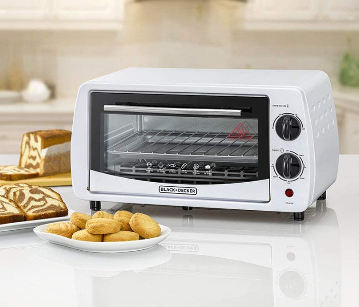 Black and Decker TRO9DG-B5 9 Litre Toaster Oven with Double Glass - White - Zoom Image 1