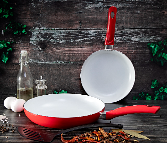 Royalford RF9349 3 Pieces Ceramic Frypan Set with Turner - White & Red - Zoom Image 2