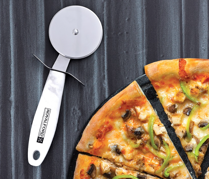 Royalford RF9546 Marble Designed Stainless Steel Pizza Cutter - White & Grey - Zoom Image 4