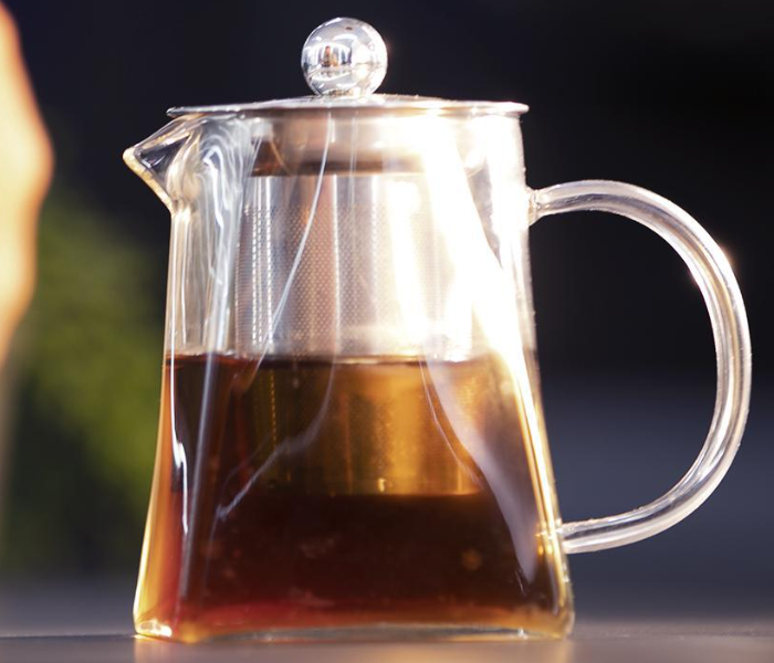 Royalford RFU9085 550ml Glass Tea Pot with Strainer - Clear - Zoom Image 3