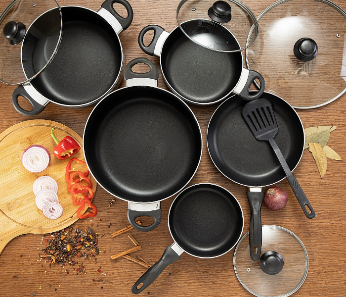 Royalford RF7065 10 Pieces Non-stick Cookware Set - Black & Grey - Zoom Image 3