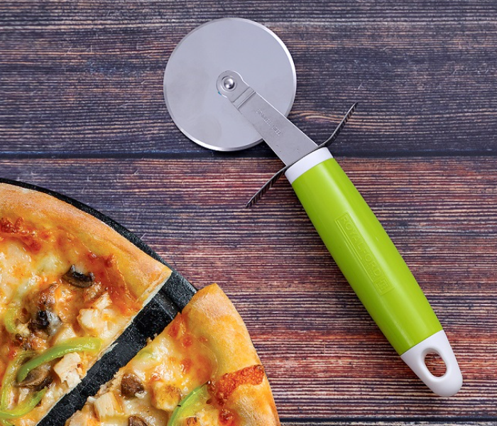 Royalford RF6309 Stainless Steel Pizza Cutter - Green & Silver - Zoom Image 2