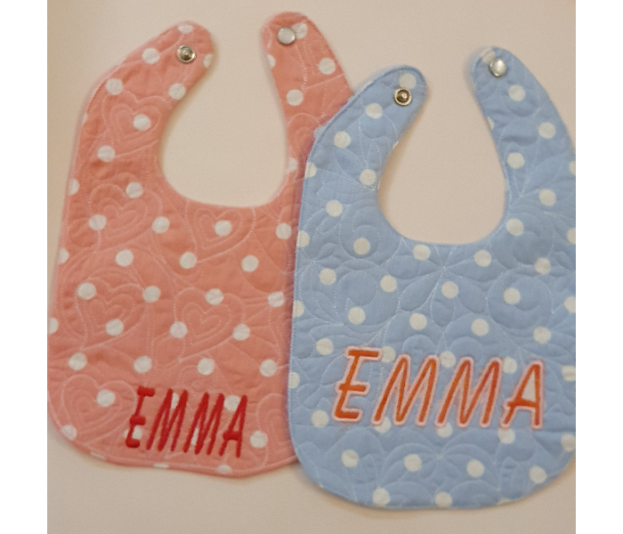 Customized Quilted Bib with Name Applique  - Zoom Image 1