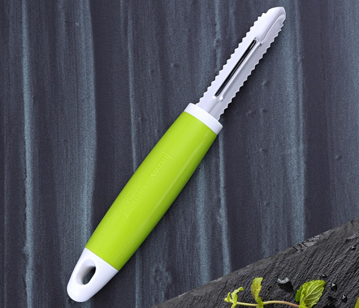 Royalford RF6304 Fish Peeler - Green , White & Silver - Zoom Image 1