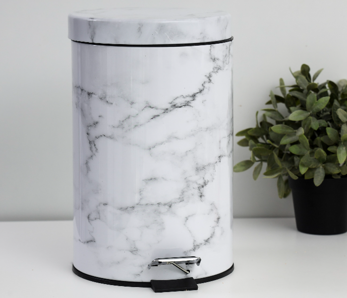 Royalford RF9584 20 Litre Marble Design Dust Bin - White & Grey - Zoom Image 1