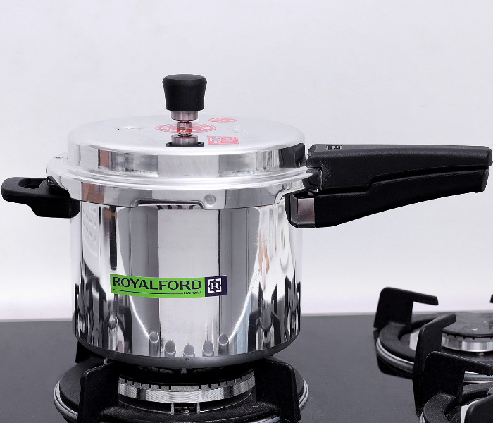 Royalford RF5802 5 Litre Aluminium Pressure Cooker with Outer Lid - Silver - Zoom Image 1