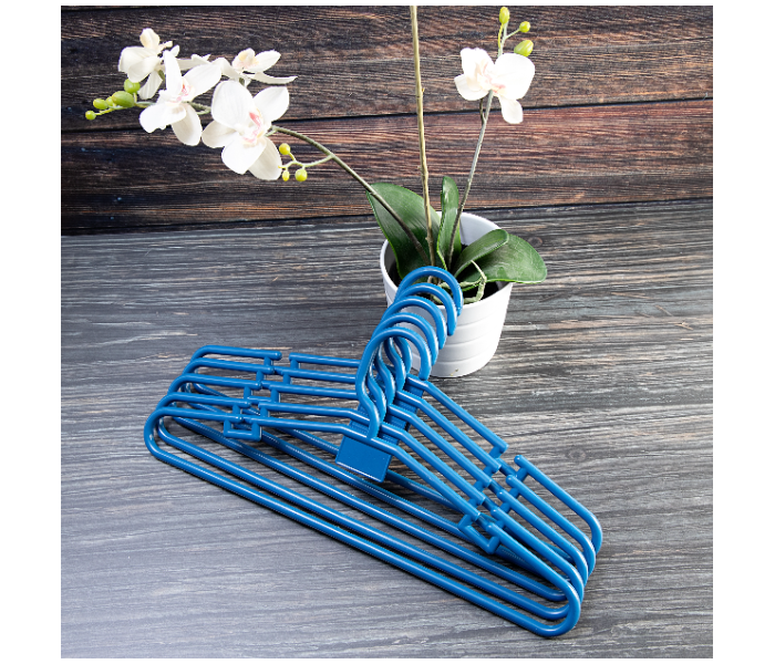 Royalford RF5426 Set of 5 Pieces Plastic clothes Hanger - Blue - Zoom Image