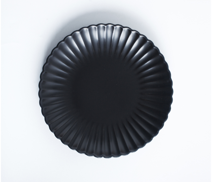 Sharpdo LJX10009 10 inch Ceramic Chrysanthemum Round Plate - Black - Zoom Image