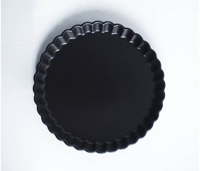 Sharpdo LJX10014 8 inch Blue Chrysanthemum Round Pizza Plate - Black - Zoom Image