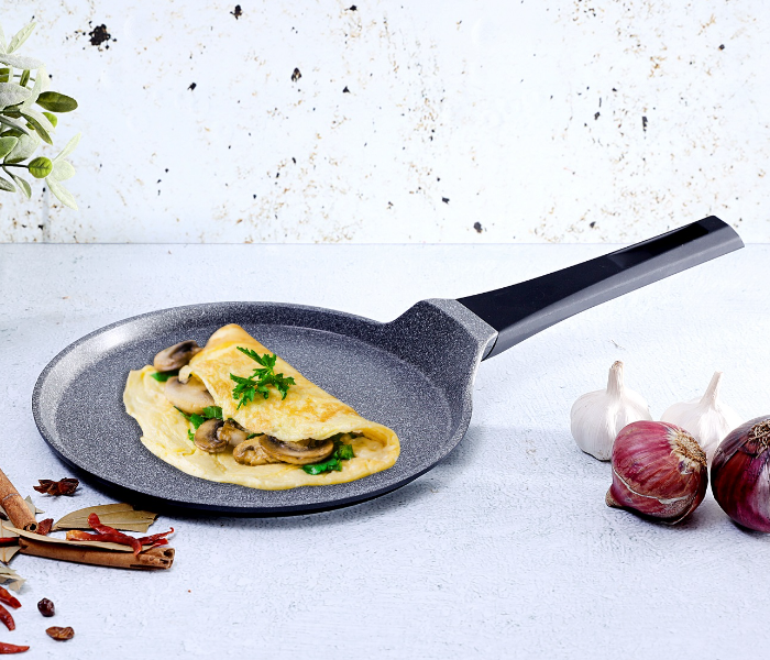 Royalford RF8589 25CM Non-Stick Die Cast Crepe Tawa - Grey & Black - Zoom Image 2