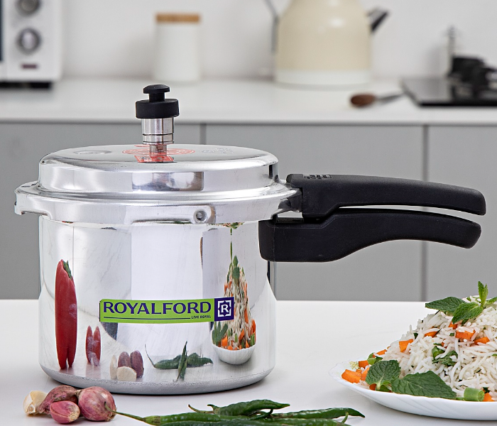 Royalford RF5801 3 Litre Aluminium Pressure Cooker - Zoom Image 2