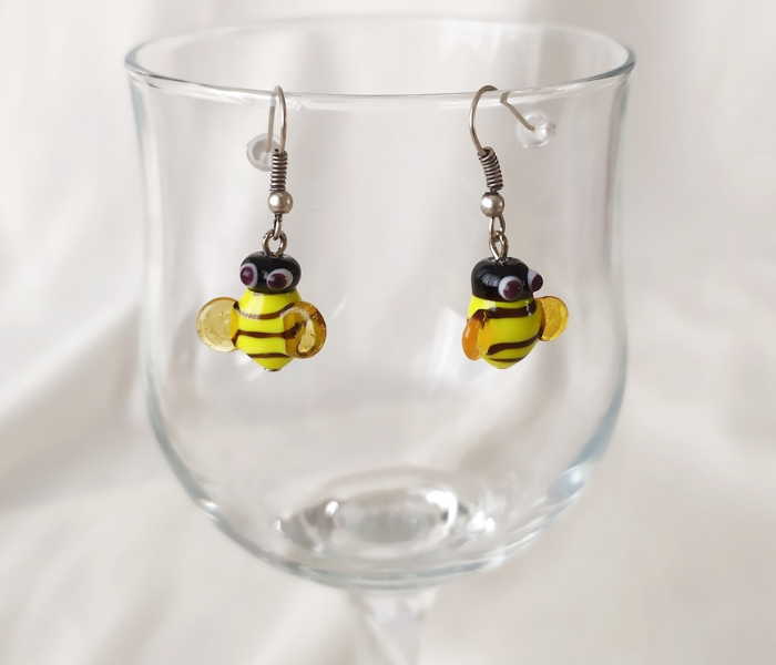 Handmade Glass Art Bee Jewellery Set - Yellow - Zoom Image 2