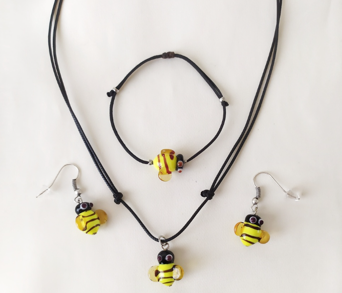 Handmade Glass Art Bee Jewellery Set - Yellow - Zoom Image 1