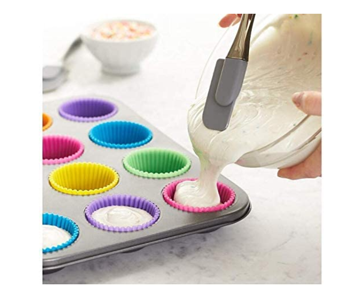 12 Piece Round Shape Silicone Muffin Cupcake Mould - Zoom Image 3