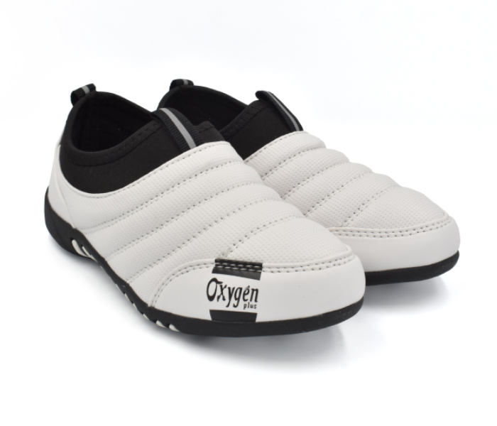 Oxygen OXY3034 EU35 Children Shoe - Black and White - Zoom Image 1