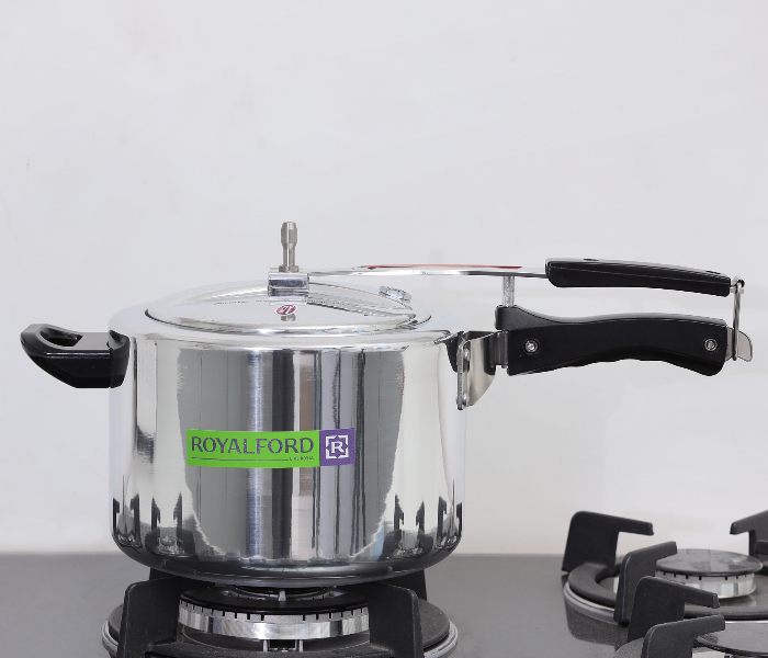 Royalford RF6541 5 Litre Aluminium Pressure Cooker Inner Lid - Silver - Zoom Image 1