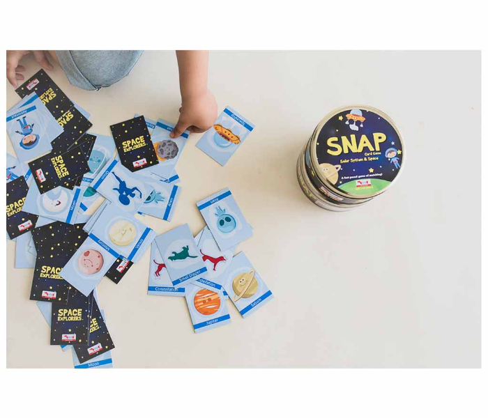 CocoMoco Kids Solar System Snap Flash Card Game - Zoom Image 2