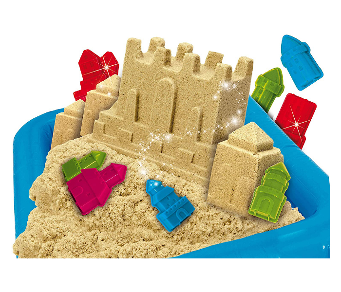 Lisciani 600g Sandy Mega Castle with Plastic Molds - Zoom Image 2