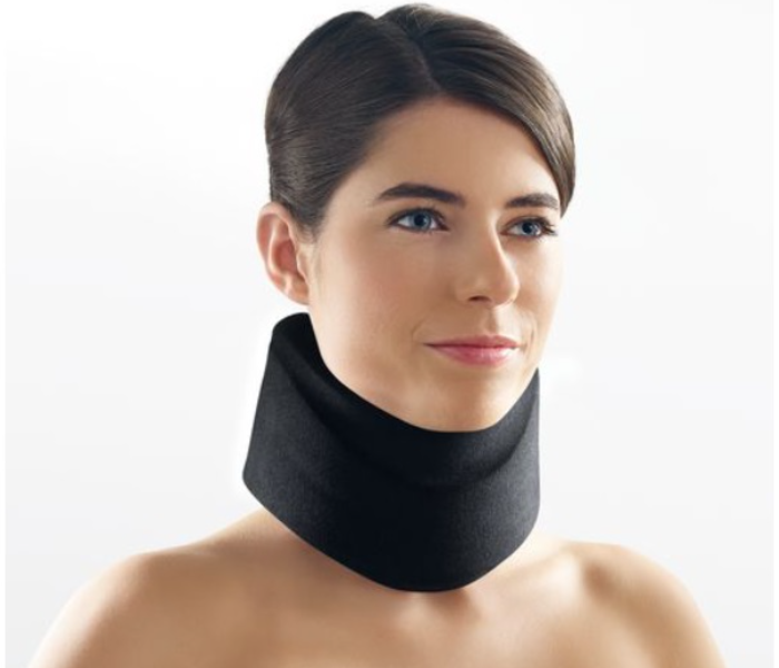 Lohmann & Rauscher 2177020000 T1 Velpeau Cervix 2 Classic Anatomically Shaped Cervical Collar With Extra Reinforcement - Black - Zoom Image 3