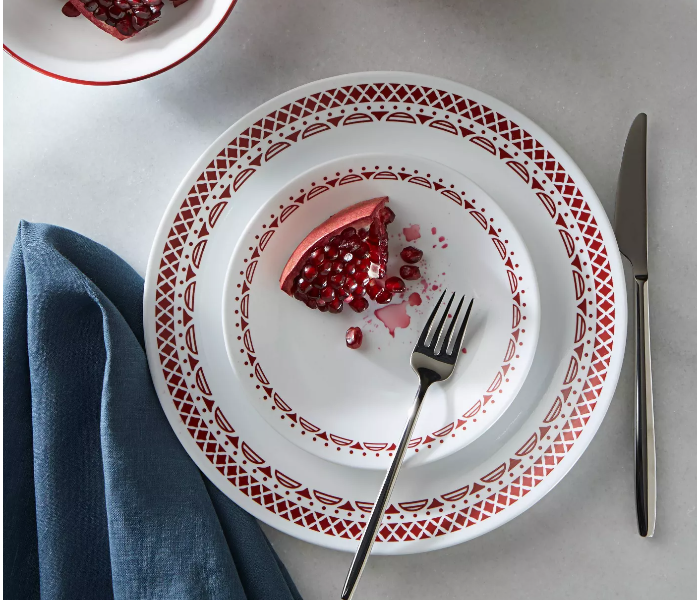 Corelle 113528200 Crimson Trellis 16-piece Dinnerware Set - White and Red - Zoom Image 4