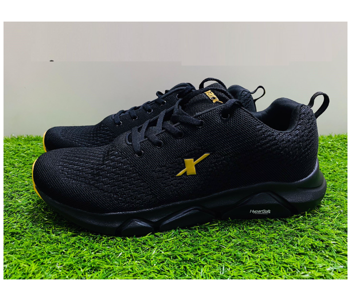 Sparx SM 657 EU40 Sports Shoes for Men - Black and Gold - Zoom Image