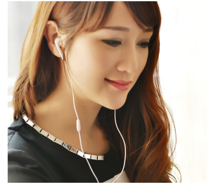 Remax RM-303 Pure Music Surround Wired Earphone - White - Zoom Image 4