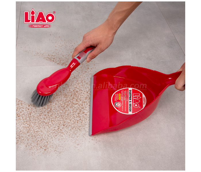 Liao 66632 Mini Cleaning Dustpan and Brush C130007 - Red - Zoom Image 2