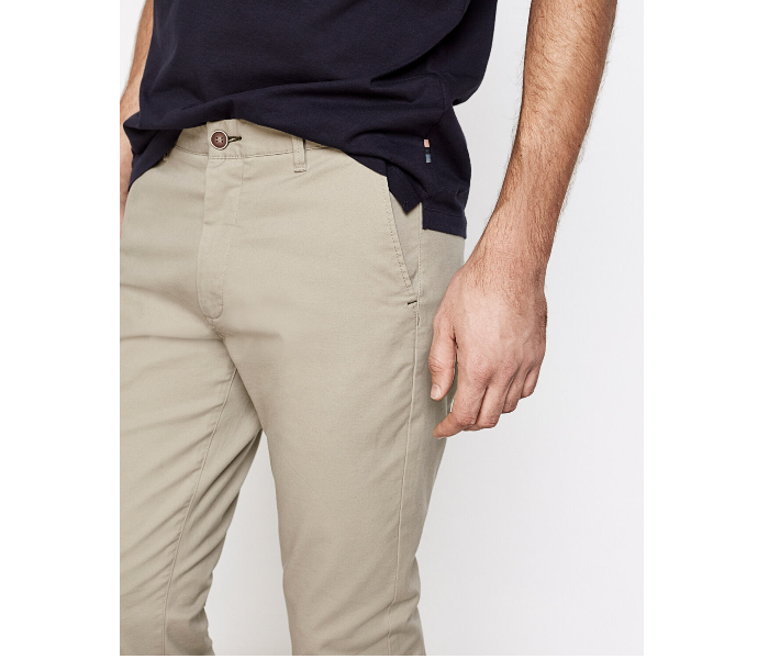 Springfield 155343759 Size 38 Chinos for Men - Cream - Zoom Image 2